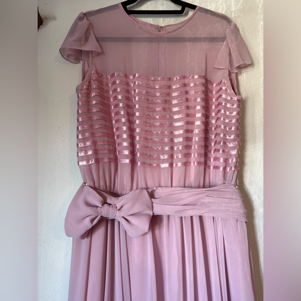 Vintage Rose Miss Elliette Dress 16